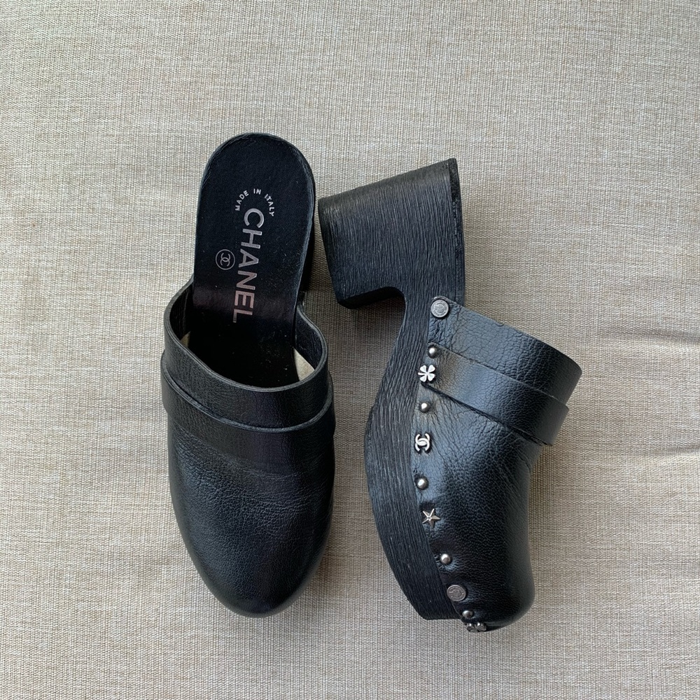 Chanel Clogs authentic